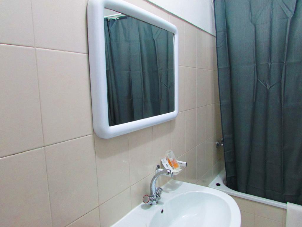 Atcamoes Hotell Almodôvar Exteriör bild